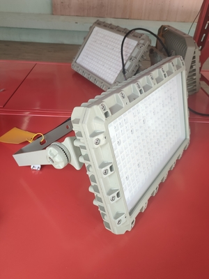 ATEX ضد انفجار LED سیل روشنایی IP66 ضد شعله نور خلیج بالا