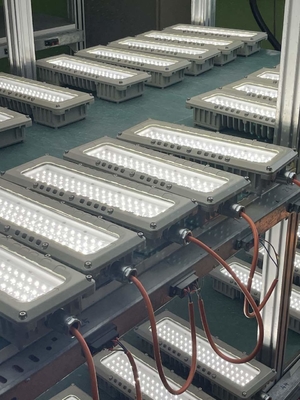 کلاس خطی 1 Div 1 چراغ های ضد انفجار LED 100w Ip66 تونل ضد آب