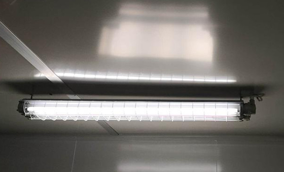 EX 2 * 20w لوله دو لامپ فلورسنت 100Lm / W 12 اینچ 18 اینچ نور خطی LED ضد انفجار