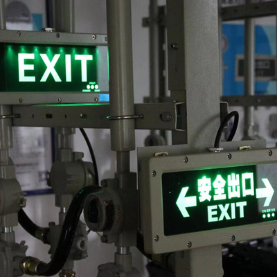 ATEX / IECEx / RoHS / CNEX / ISO9001 گواهینامه داران چراغ های خروجی اضطراری CRI ≥70 قابل تنظیم برای مناطق خطرناک