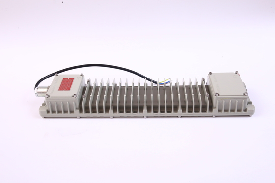 IP66 و WF2 سطح حفاظت ضد انفجار نور خطی LED 100-277VAC کارایی 100lm/W برای مناطق صنعتی