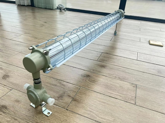 فروش داغ نور خطی ضد انفجار 18-36W 1200mm نور فلورسنت ضد انفجار با عملکرد ضد خوردگی بالا