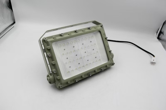 صنایع پتروشیمی 135lumen / Watt 150w چراغ ضد انفجار LED برای منطقه1,2&amp; منطقه21,22
