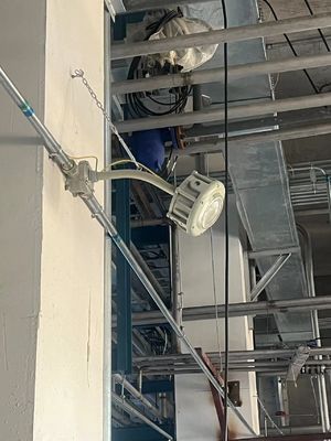 ATEX IECEx گواهینامه IP66 ضد انفجار LED High Bay Light 160lm/W