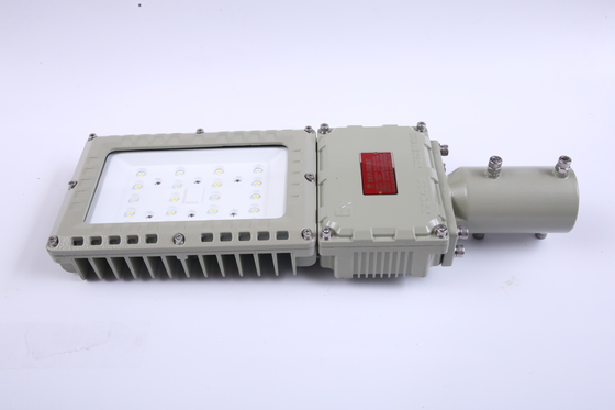 130lm / W 100w چراغ های ضد انفجار آتکس