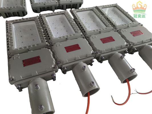 130lm/w کارایی ATEX ضد شعله چراغ LED 5000K-5700K