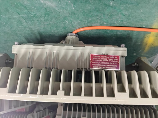 5000K-5700K چراغ فلادی ضد انفجار LED با نصب براکت CRI بالا