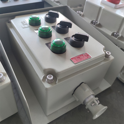 محفظه های جعبه های توزیع ضد انفجار IP66 WF2 ترمینال بندری ضد آب استفاده شده با ATEX CNEX
