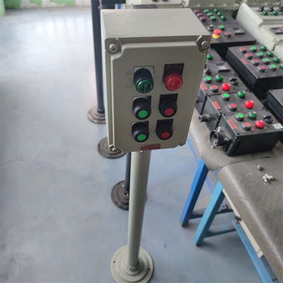 پنل جعبه کنترل پتروشیمی با ATEX CNEX درجه بندی IP66 WF2 حفاظت AC110/220/380/460V