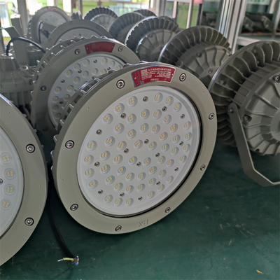 چراغ های لوله بالا 150 وات 120 لیتری / وات برای ترمینال بندر دریایی دریایی