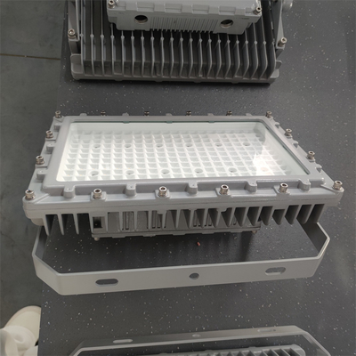 نور ضد انفجار ضد خوردگی CREE چراغ فلد LED با راننده MEANWELL 145Watt 160lm / w