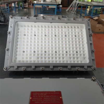 نور ضد انفجار ضد خوردگی CREE چراغ فلد LED با راننده MEANWELL 145Watt 160lm / w