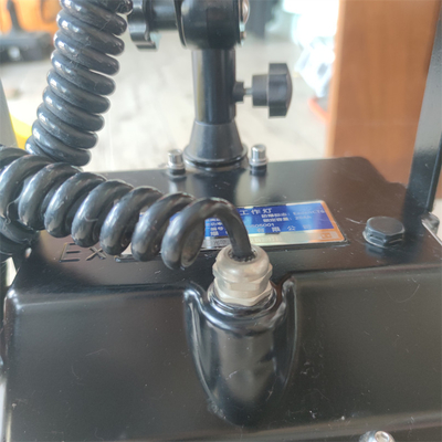 تجهیزات ضد انفجار مورد تایید ATEX IP65 10X3W قابل تنظیم