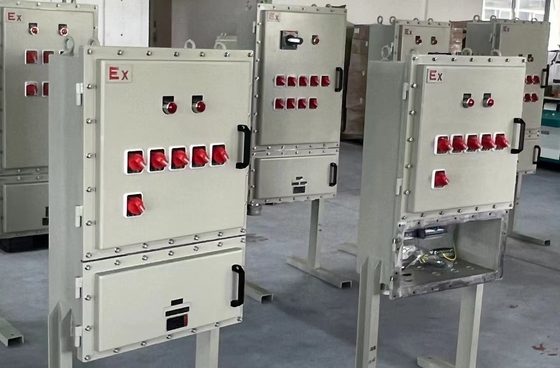 پنل کنترل انعطاف پذیر ضد انفجار سطح سفارشی OEM در دسترس است
