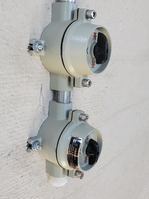 9mm-13mm کابل مشخصات سوئیچ ضد انفجار برای ویژگی های ضد آب کارخانه های شیمیایی