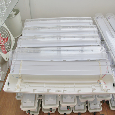 IP66 درجه بندی شده ضد انفجار LED چراغ های خلیج بالا توسط لامپ CREE با کارایی 160lm / w