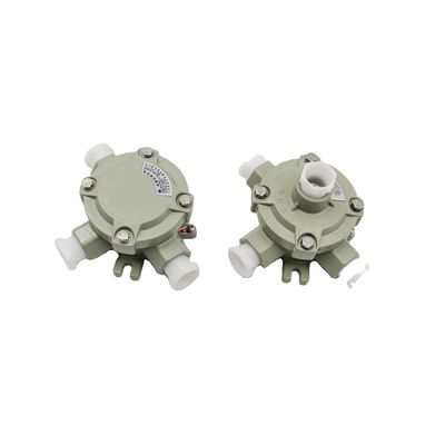 خدمات سفارشی لوله خرطومی انعطاف پذیر ضد انفجار دارای گواهی ATEX مقاومت شیمیایی خوب