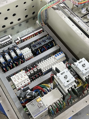 جعبه توزیع روشنایی ضد انفجار سری ATEX CNEX CXM Ex D IIC IP66 آلومینیومی ایده آل برای مناطق خطرناک