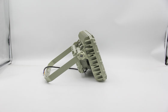 چراغ فلج ضد شعله ای LED ️ صرفه جویی در انرژی، IP66 برای کارخانه های شیمیایی و سیستم عامل های دریایی