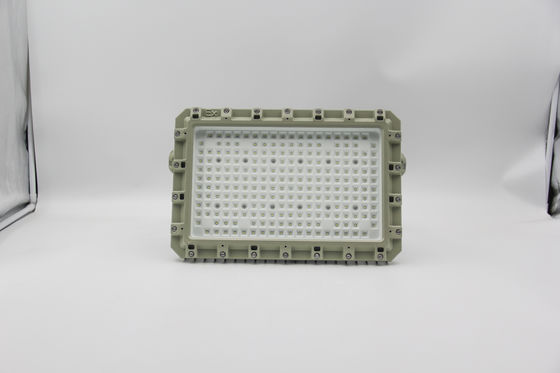 چراغ فلج ضد شعله ای LED ️ صرفه جویی در انرژی، IP66 برای کارخانه های شیمیایی و سیستم عامل های دریایی