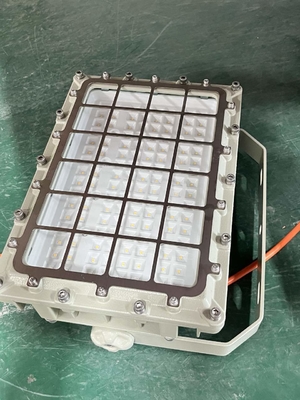 چراغ سیلاب LED ضد انفجار ضد آب ATEX/IECEx برای مکان های خطرناک - روشنایی کار صنعتی 50 وات / 150 وات / 200 وات