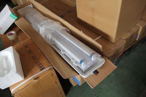 ATEX 1200mm 600mm لوله ضد انفجار نور فلورسنت برای تولید برق
