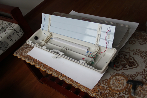 دوام ATEX/IECEx/CNEX نور خطی ضد انفجار LED درجه صنعتی IP66 روشنایی برای مناطق خطرناک کارخانه های شیمیایی نفت و گاز معدن تاسیسات دریایی طراحی کارآمد انرژی کاهش می دهد