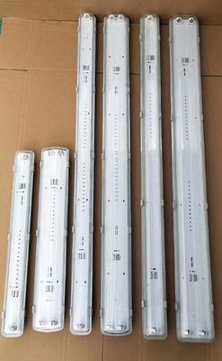 چراغ خطی LED ضد انفجار 0.6 متر/1.2 متر ATEX/IECEx/CNEX با درجه صنعتی IP66 برای مناطق خطرناک، کارخانه‌های نفت و گاز، مواد شیمیایی، معادن، تأسیسات دریایی، طراحی کم مصرف انرژی کاهش می‌دهد.