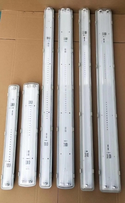 دوام ATEX/IECEx/CNEX نور خطی ضد انفجار LED درجه صنعتی IP66 روشنایی برای مناطق خطرناک کارخانه های شیمیایی نفت و گاز معدن تاسیسات دریایی طراحی کارآمد انرژی کاهش می دهد
