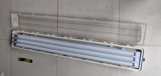 دوام ATEX/IECEx/CNEX نور خطی ضد انفجار LED درجه صنعتی IP66 روشنایی برای مناطق خطرناک کارخانه های شیمیایی نفت و گاز معدن تاسیسات دریایی طراحی کارآمد انرژی کاهش می دهد