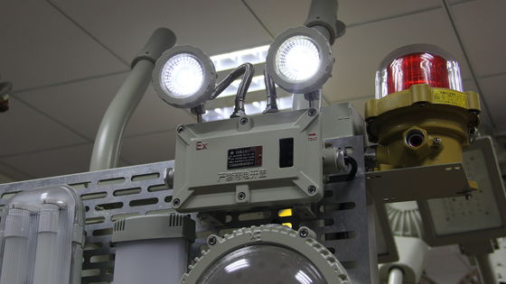 2x5W IP65 چراغ اضطراری LED ضد انفجار ️ قابل شارژ مجدد برای مناطق خطرناک