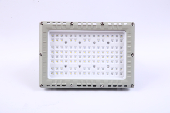 چراغ روشنایی محوطه ای LED ضد انفجار با درجه ضد آب IP66 و CRI Ra≥80 برای کاربردهای صنعتی
