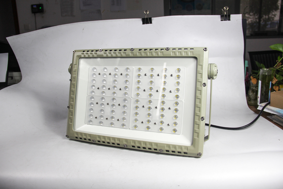 ATEX چراغ LED ضد شعله 250W ♪ IECEx گواهینامه نوردهی ضد انفجار برای مناطق خطرناک 1 و 2
