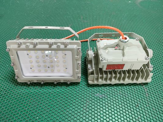 High brightness maintenance-free corrosion-resistant 100w 150w IP66 explosion-proof outdoor flood Waterproof light 3 years warranty