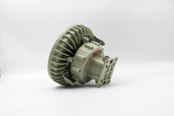 چراغ‌ روشنایی ال‌ای‌دی ضد انفجار با توان 100 و 150 وات، ضدآب IP66، با قابلیت نصب بر روی سقف، دیوار و پایه، مناسب برای جایگاه‌های سوخت