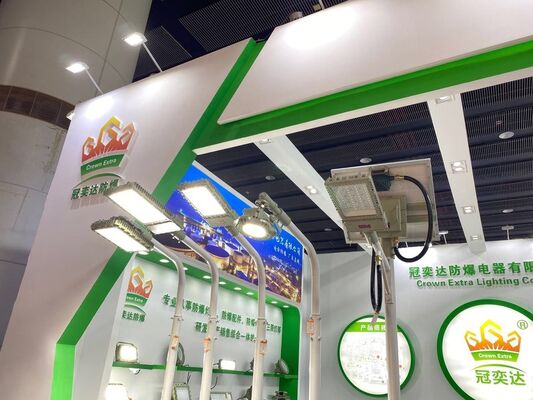 مقاومت شیمیایی خوب، بازدارنده شعله، شیلنگ انعطاف پذیر، لاستیکی، فولاد ضد زنگ، شیلنگ محافظ الکتریکی انعطاف پذیر برای مصارف صنعتی