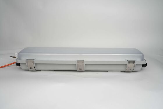 نورپردازی خطی ضد شعله IP66 WF2 استاندارد مقاومت در برابر آب و هوا، Ex Tb IIIC T80°C Db نورپردازی علامت گذاری شده برای ساختمان های پیچیده شیمیایی