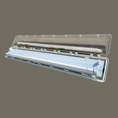 IP66 چراغ ضد انفجار لاینر LED 220V T5 T8 لوله ATEX برای مناطق خطرناک