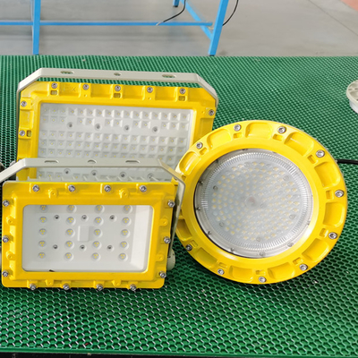 چراغ ضد انفجار IP66 LED در فضای باز برای مناطق کار خطرناک گواهی شده معدن زغال سنگ گاز طبیعی روغن صرفه جویی در انرژی پایدار